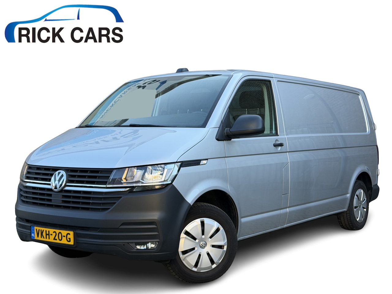 Volkswagen Transporter - 2.0 TDI 150PK Euro 6 L2H1 28 CarPlay/cruise control/trekhaak/camera - AutoWereld.nl