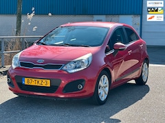 Kia Rio - 1.2 CVVT Plus Pack Airco 61.900 KM NAP LM velgen APK