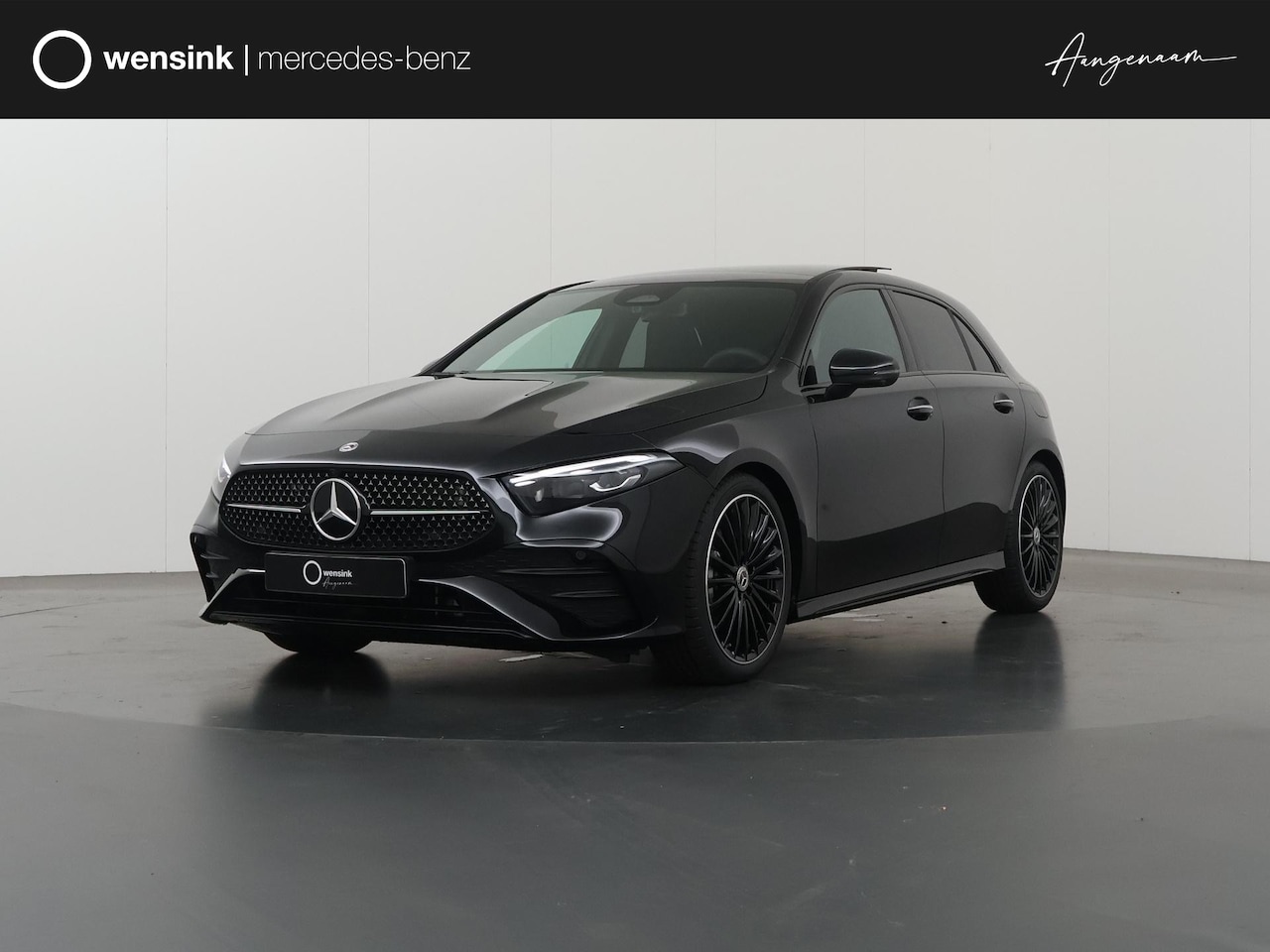 Mercedes-Benz A-klasse - 180 Business Solution AMG | Panoramaschuifdak | Premium Plus | Nightpakket | 19"Multispaak - AutoWereld.nl
