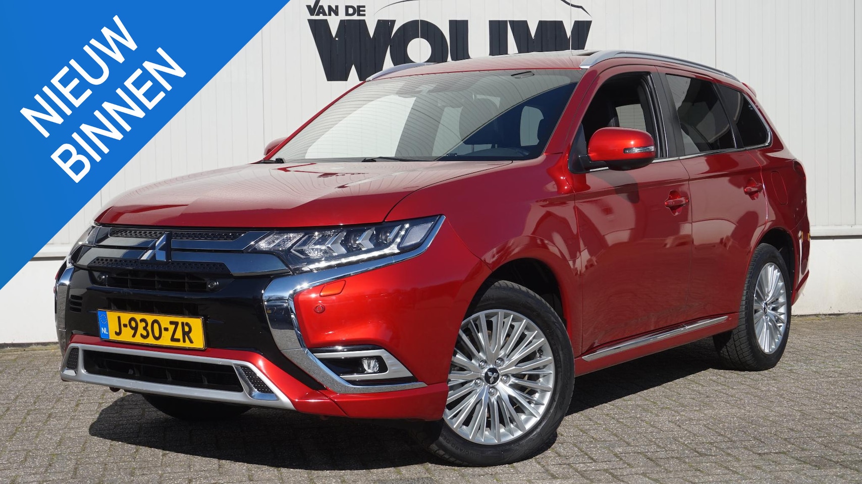 Mitsubishi Outlander - 2.4 PHEV Instyle | Trekhaak afn. - AutoWereld.nl