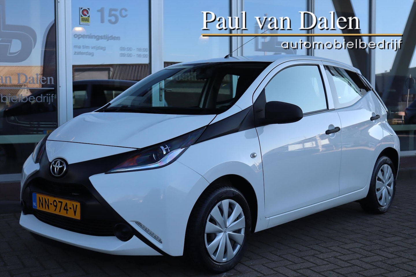 Toyota Aygo - 1.0 5DRS VVT-i X-NOW Airco | NL Auto | - AutoWereld.nl