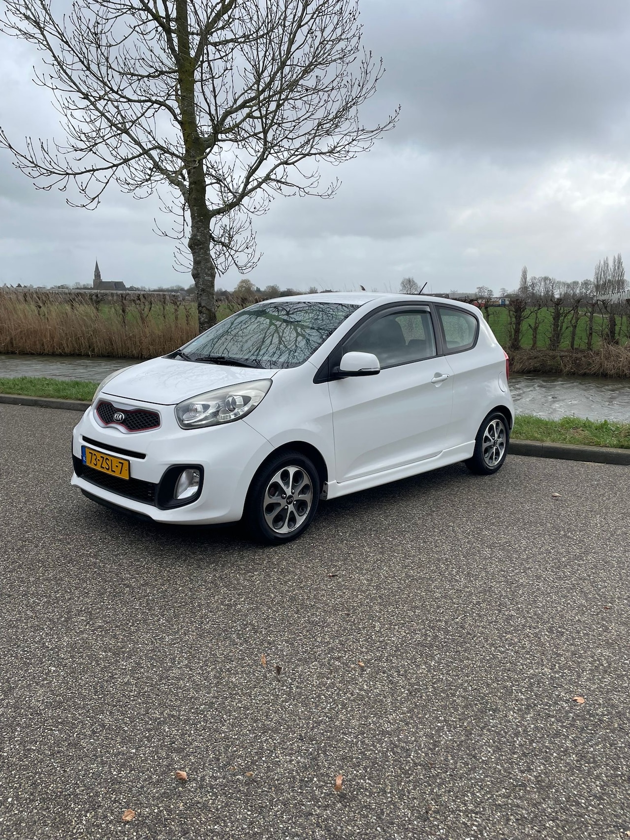 Kia Picanto - 1.2 CVVT ISG Plus Pack - AutoWereld.nl