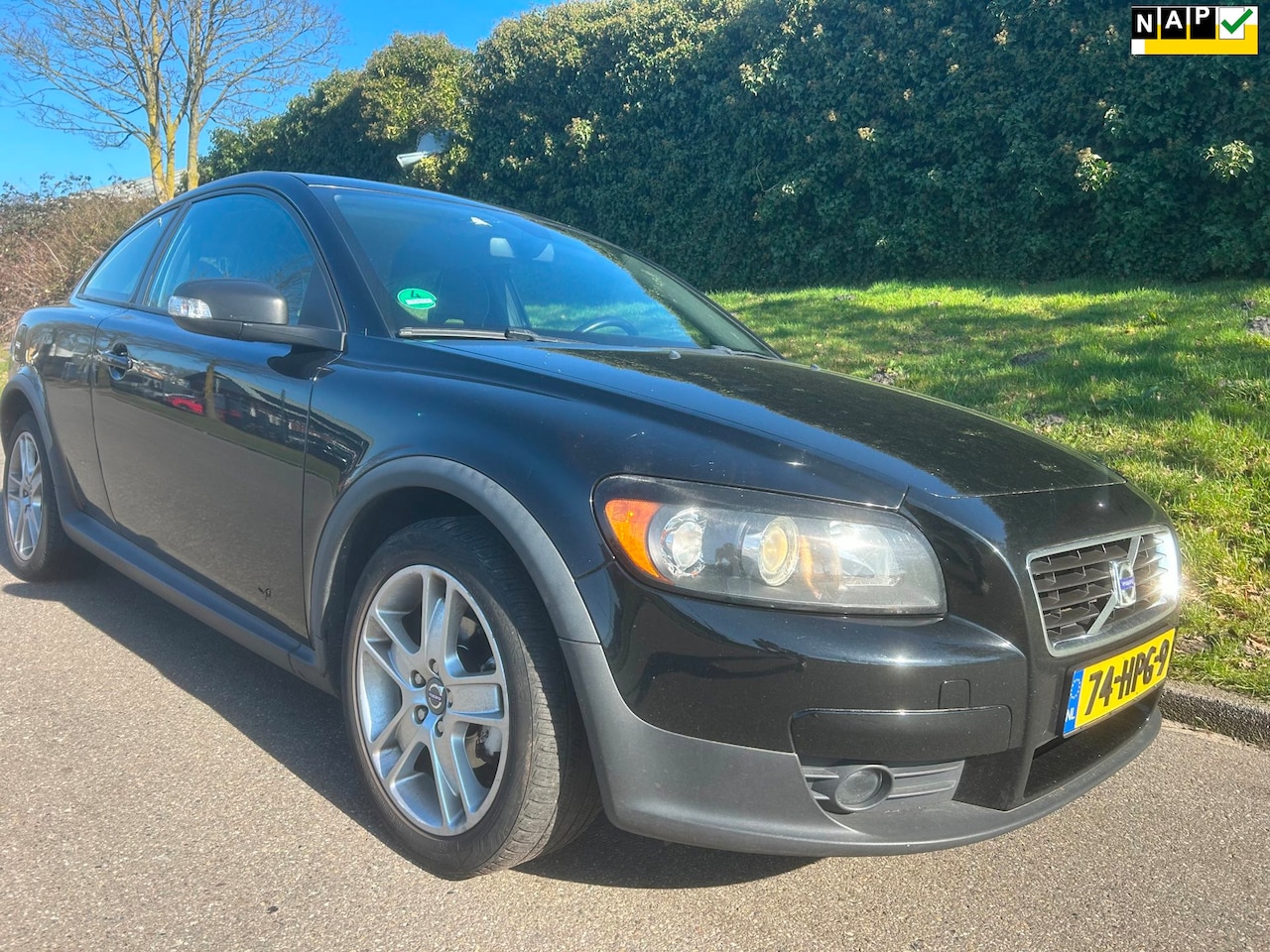 Volvo C30 - 1.8 Sport - Airco - goed onderhouden - Sportieve uitvoering - AutoWereld.nl