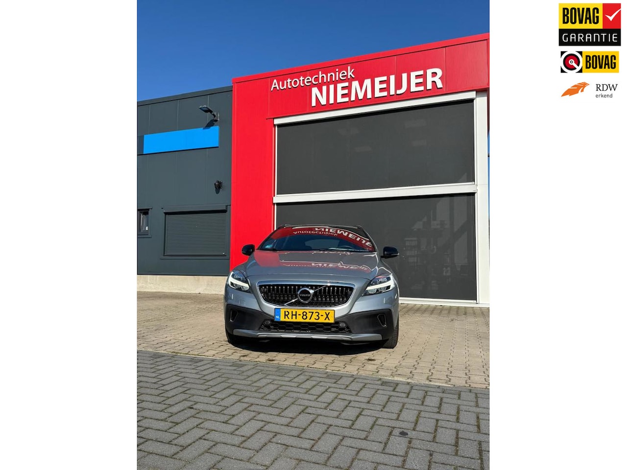 Volvo V40 Cross Country - 2.0 T4 Nordic+ - AutoWereld.nl