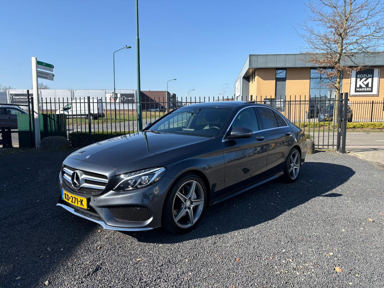Mercedes-Benz C-klasse - 220 CDI AMG-line | pano-schuifdak | leder | privacy glas - AutoWereld.nl