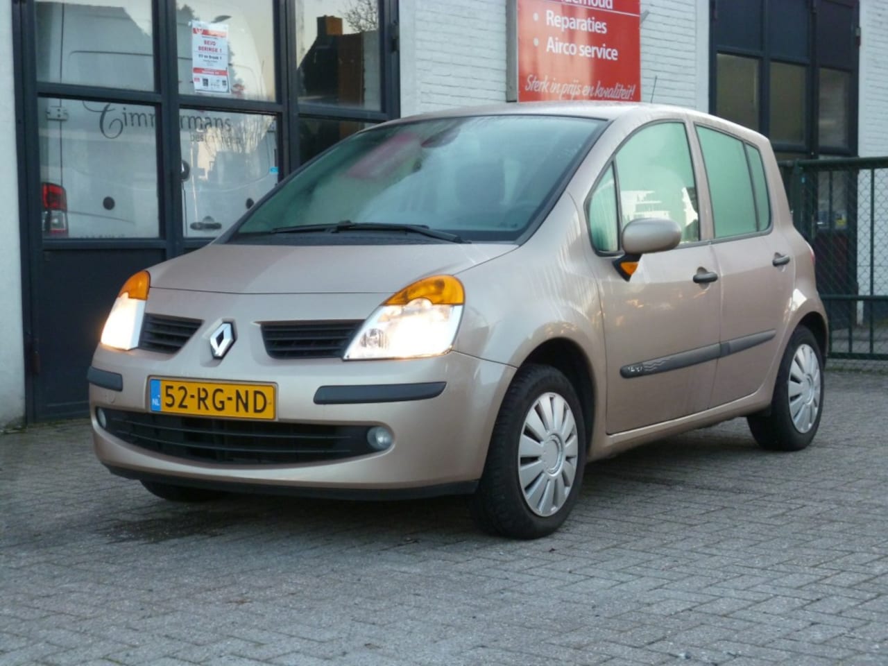 Renault Modus - 1.4-16V Expression Luxe 1.4-16V Expression Luxe - AutoWereld.nl