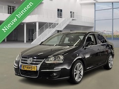 Volkswagen Jetta - 1.4 TSI Highline AIRCO CRUISE PSENSOR XENON