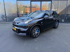 Lynk & Co 01 - 1.5 261pk PHEV, Pano, Carplay, Cam360, BLIS, Memory, Lane Ass., Stoelverw, LED, Infinity H