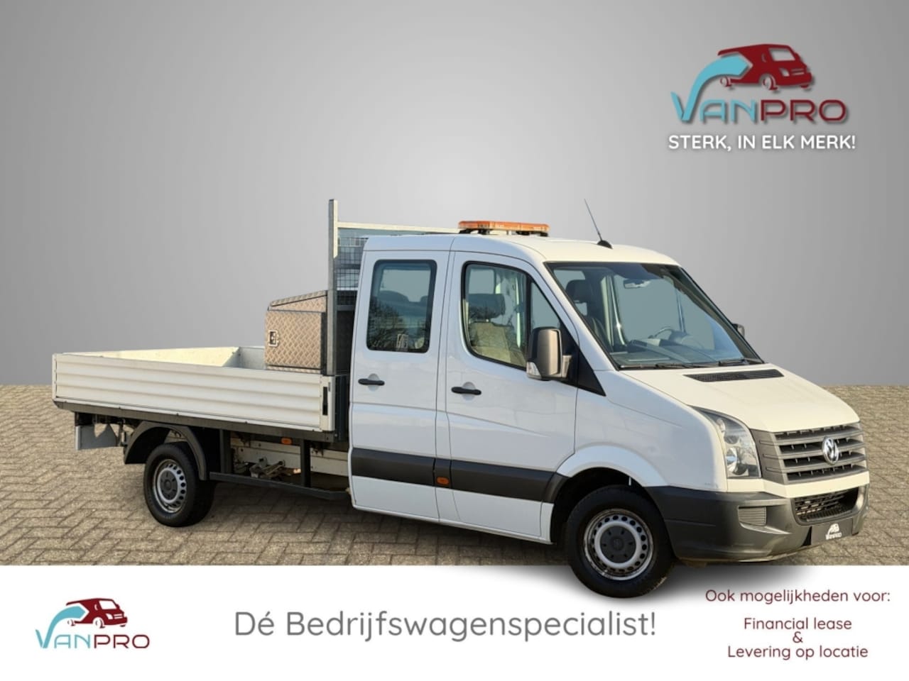 Volkswagen Crafter - 35 2.0 TDI L3 Dubbel cabine Euro6 Pick-up / Open laadbak / Airco / Trekhaak 2800KG - AutoWereld.nl