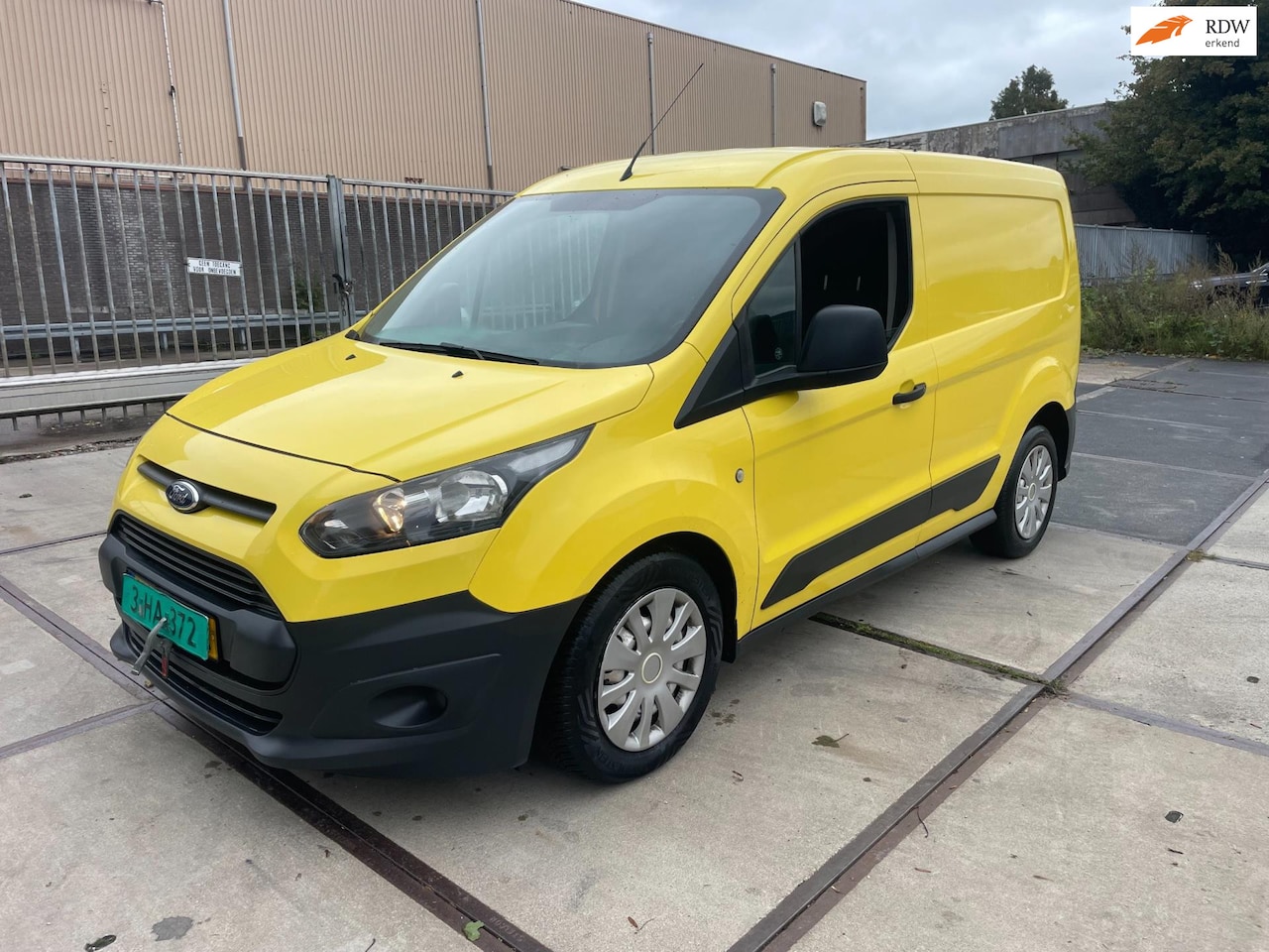 Ford Transit Connect - 1.6 TDCI L1 Ambiete!AIRCO!EURO5!ELECKTRISH RAAM&SPIEGEL!CRUIS CONTROLE!PARKEERSENSOR ACHTE - AutoWereld.nl