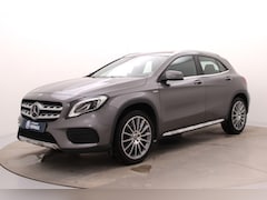 Mercedes-Benz GLA-Klasse - 200 Premium Automaat | Adaptive Cruise Control | Camera | Stoelverwarming | Lederen Bekled