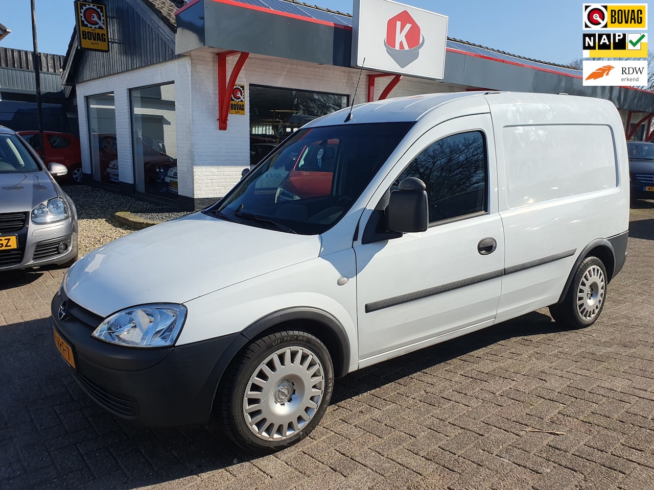 Opel Combo - 1.3 CDTi NAVI/AIRCO BJ 2008 MARGE!! - AutoWereld.nl