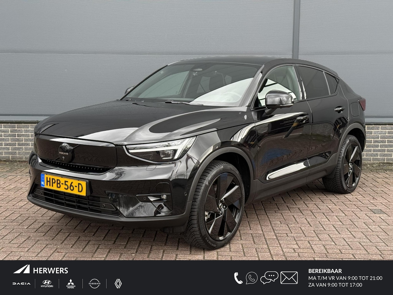 Volvo EC40 - Twin Motor Performance Ultra Black Edition 82 kWh 442PK / Eerste eigenaar / Wegklapbare Tr - AutoWereld.nl