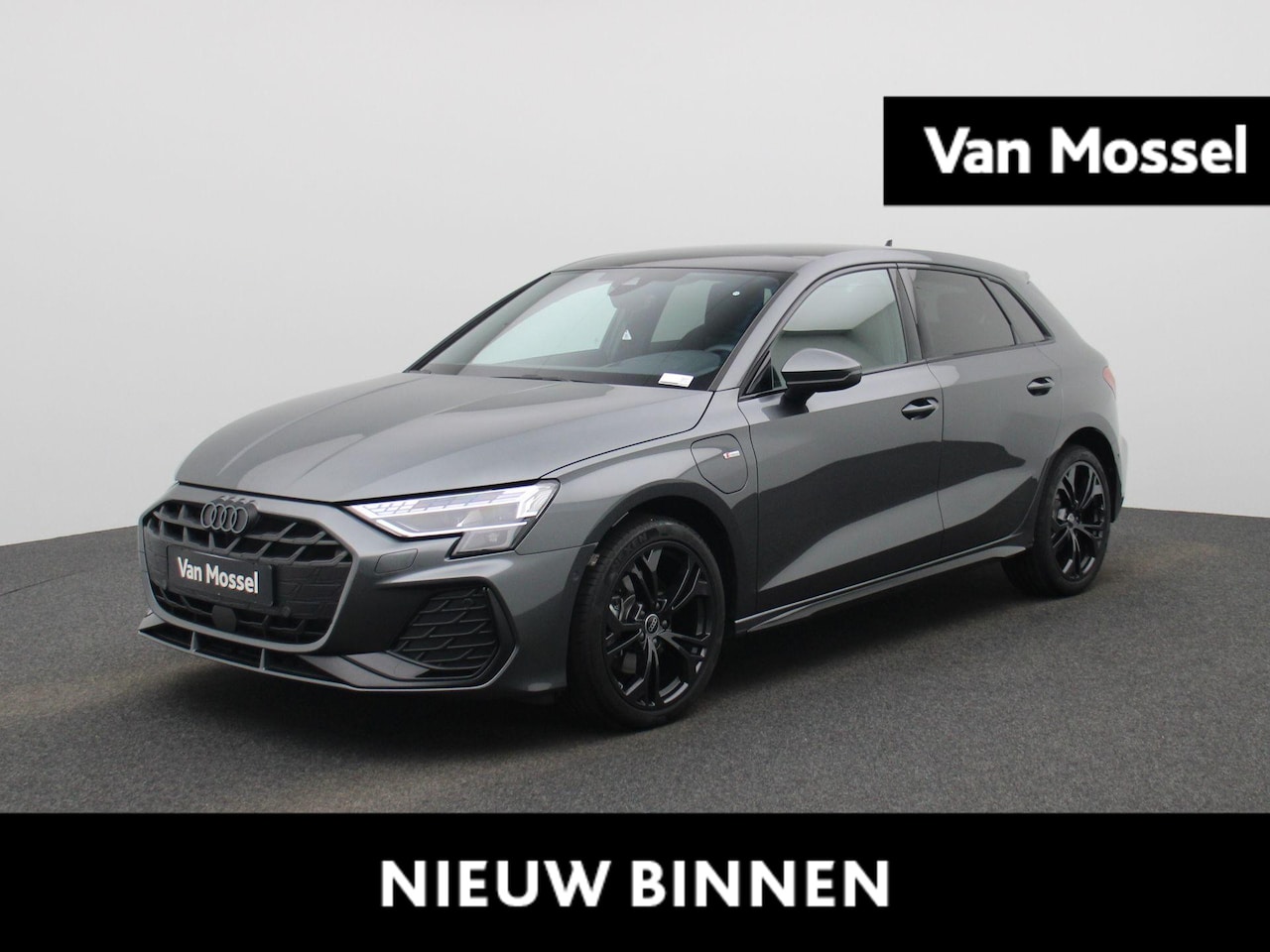 Audi A3 Sportback - 40 TFSI e S edition 204 PK | S-line | Automaat | Navigatie | Camera | Smartphone interface - AutoWereld.nl