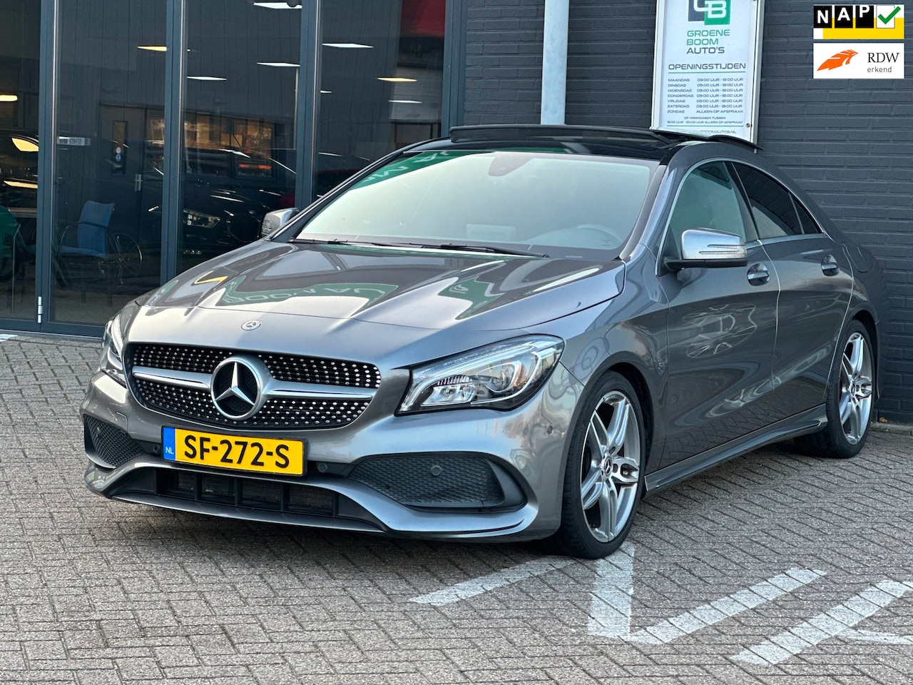 Mercedes-Benz CLA-Klasse - 180 Ambition/AMG/1STE EIG/PANO-DAK/NL-AUTO NAP/NETTE STTA!! - AutoWereld.nl