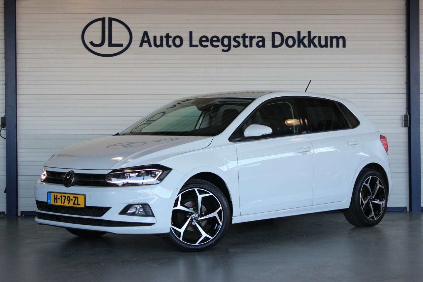 Volkswagen Polo - 1.0 TSI Comfortline Business 1e eigenaar | Full LED | Automaat | Clima | Carplay | Navi | - AutoWereld.nl