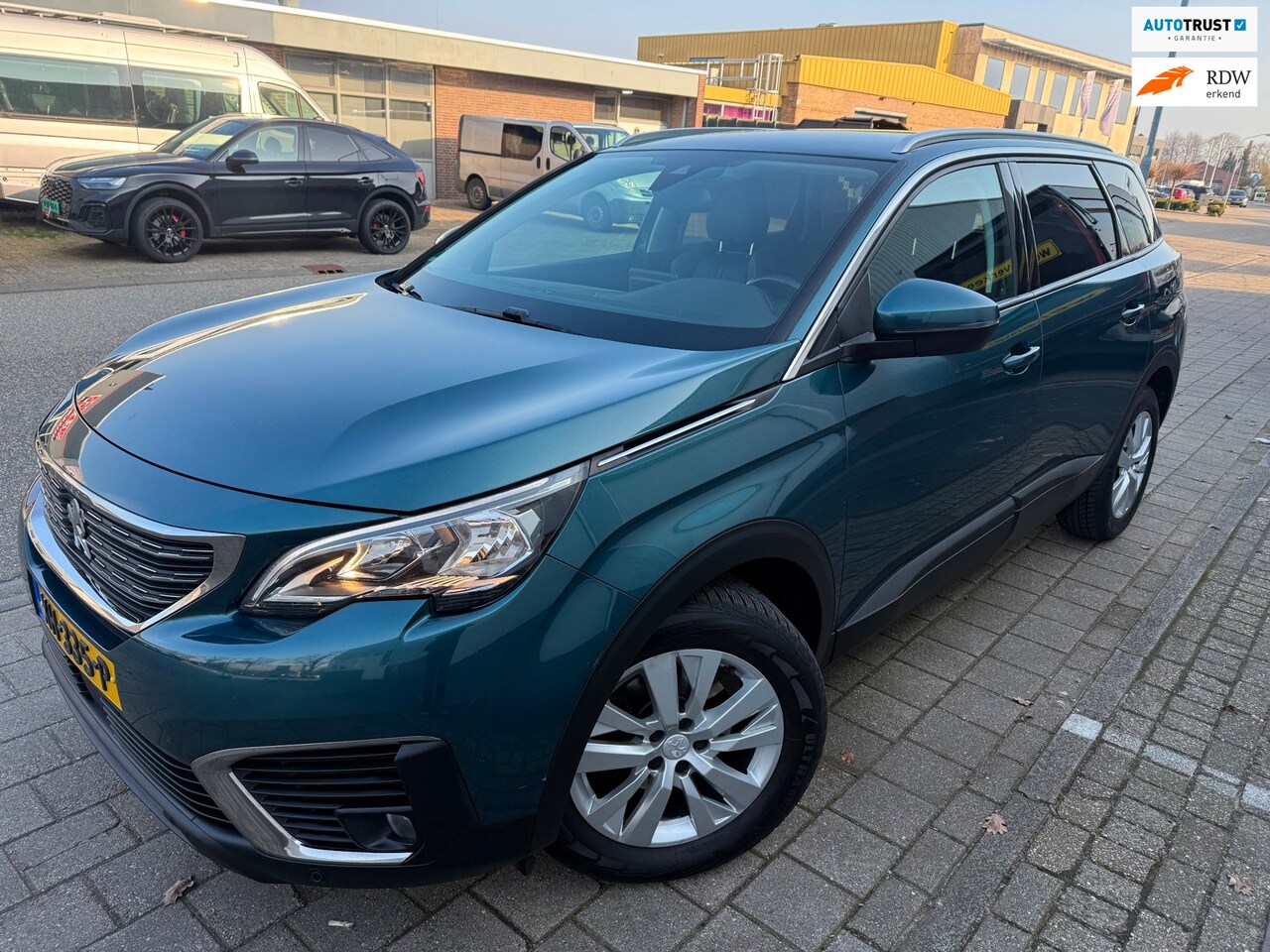 Peugeot 5008 - 1.2 16v 131PK 2020 7-PERS NIEUW-RIEM LED CARPLAY NAP VIRTUAL - AutoWereld.nl