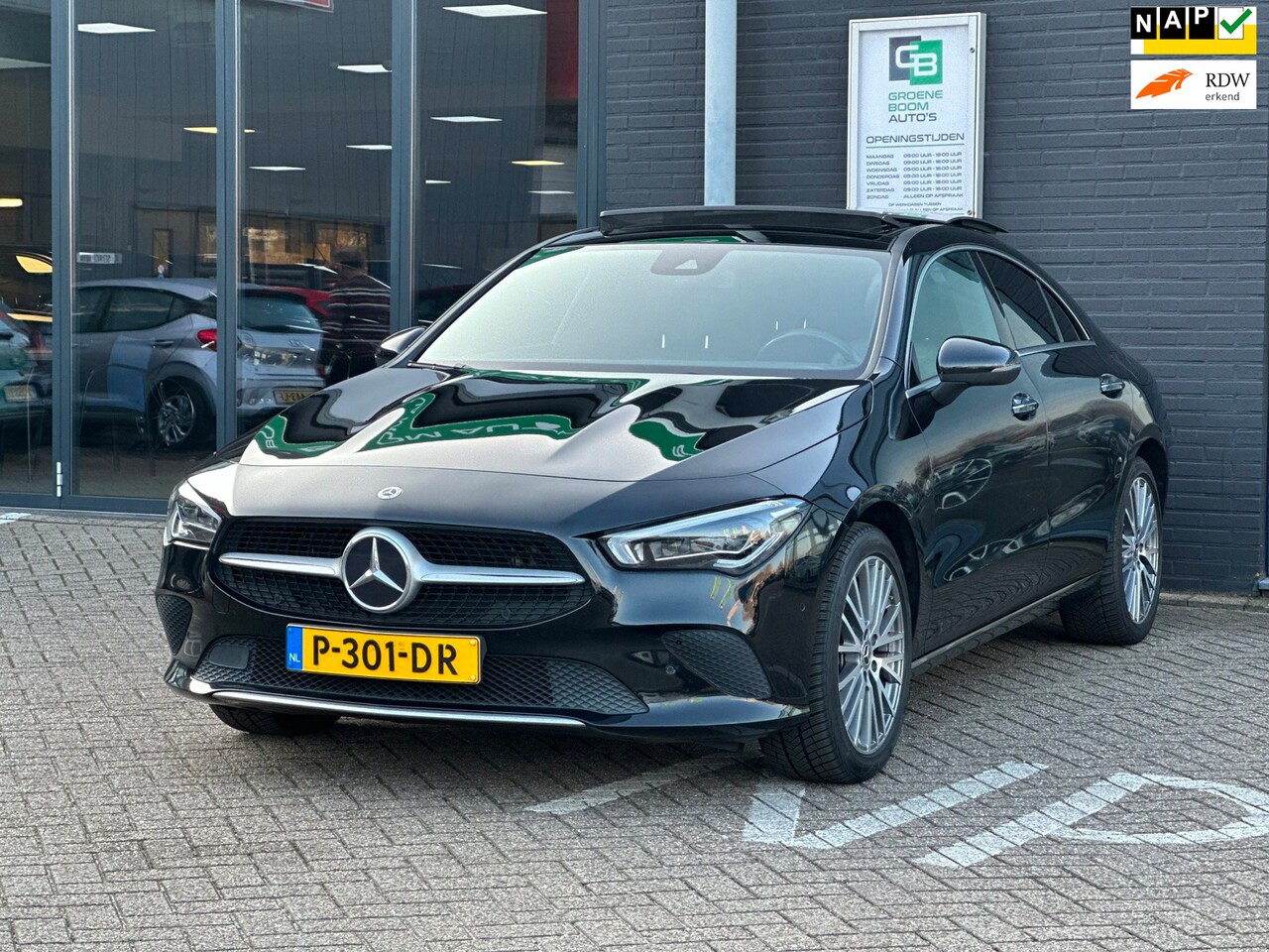 Mercedes-Benz CLA-Klasse - 250 e Business Solution Luxury Limited/1STE EIG/PANO-DAK/CAMERA/NL-AUTO NAP!! - AutoWereld.nl