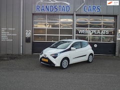 Toyota Aygo - 1.0 VVT-i x-play Airco Elek Pakket 5Deurs 2021bj GARANTIE