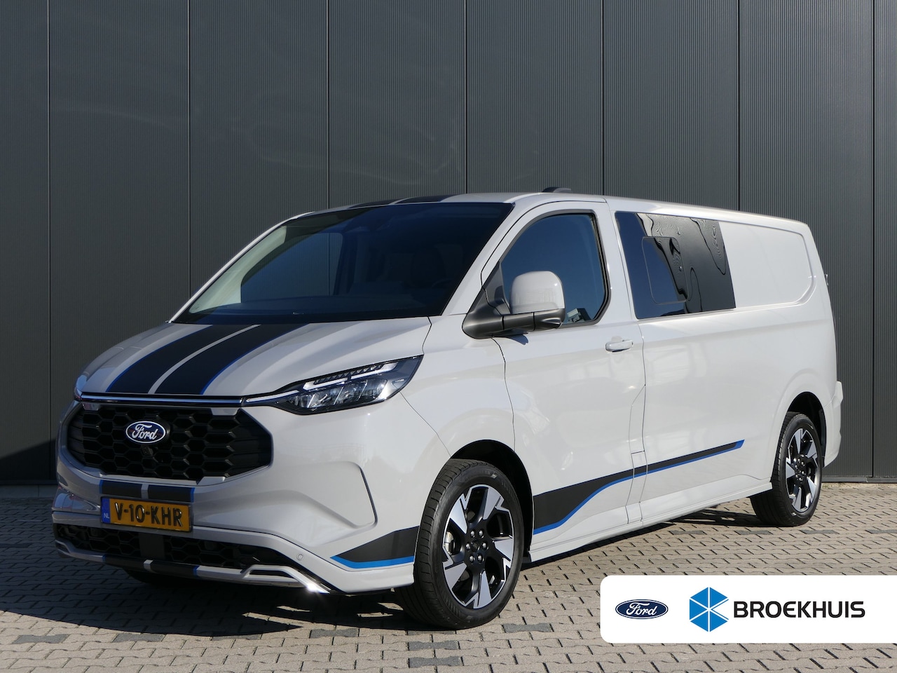 Ford Transit Custom - 320 2.5 PHEV L2H1 Sport DC | Dubbele Cabine | Toegang tot Zero emissie t/m 31-12-2029 | 36 - AutoWereld.nl