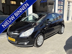 Opel Corsa - 1.2-16V Enjoy