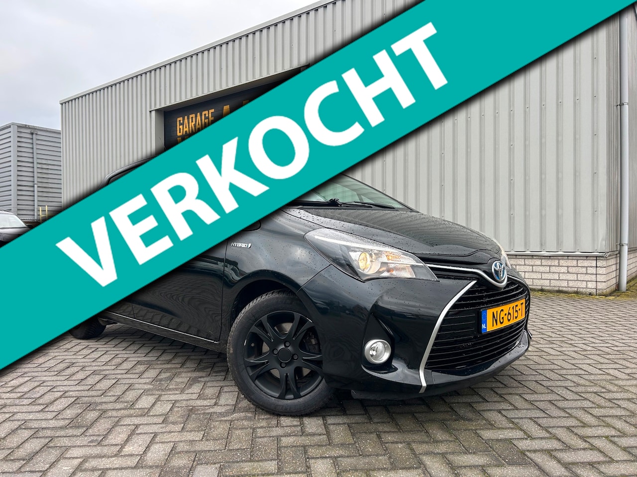 Toyota Yaris - 1.5 Hybrid Lease Limited Bi-Tone | NAVI | CAMERA | - AutoWereld.nl