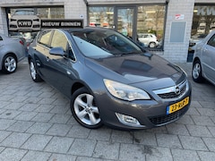 Opel Astra - 1.4 Turbo Airco Trekhaak PDC Navi NAP