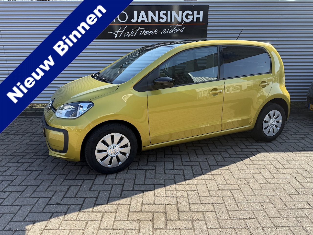 Volkswagen Up! - 1.0 BMT move up! | Airco | Bluetooth | Privacy Glas | Elekt. Ramen | Volledige O.H. Histor - AutoWereld.nl