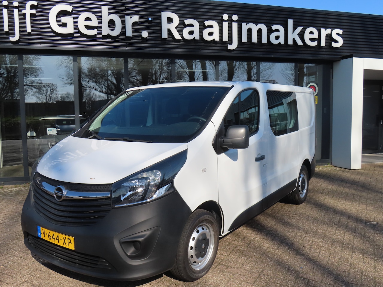 Opel Vivaro - 1.6 CDTI L1H1 DC Edition*Airco*6-Persoons* - AutoWereld.nl