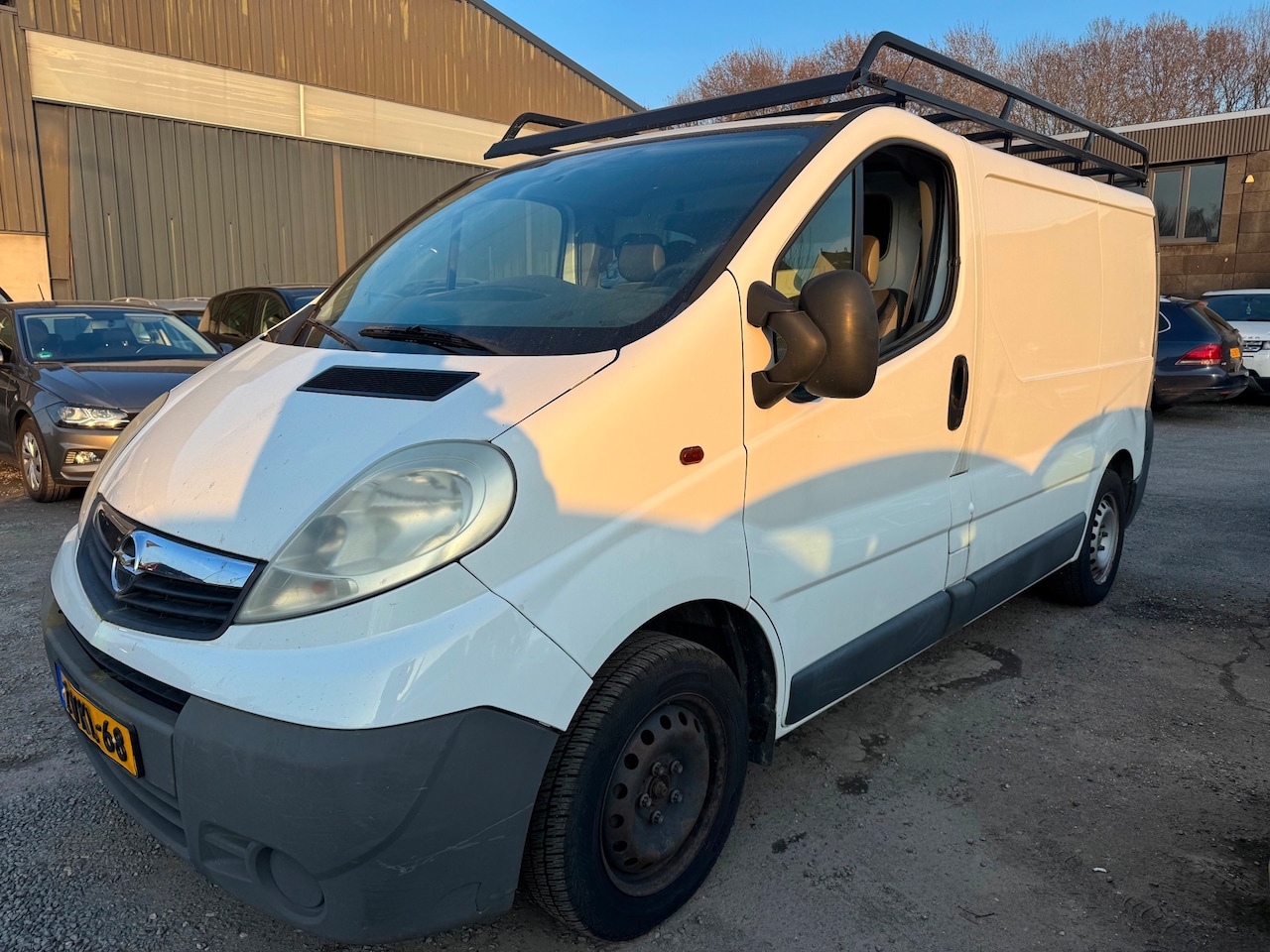 Opel Vivaro - 2.0 CDTI L1H1Airco Navi MOTOR DEFECT - AutoWereld.nl