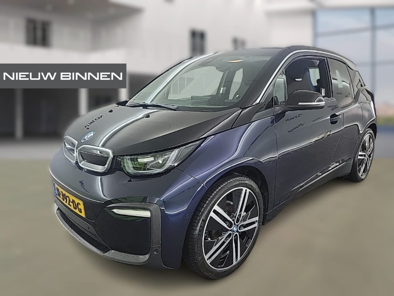 BMW i3 - Executive Edition 120Ah 42 kWh | Panoramadak | Stoelverwarming | Adaptive Cruise Control | - AutoWereld.nl