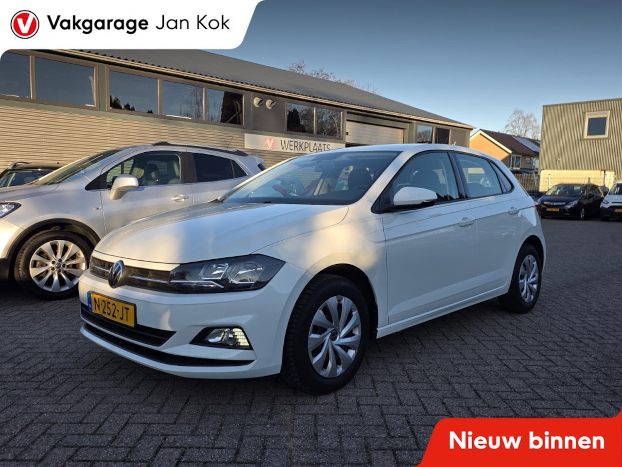 Volkswagen Polo - 1.0 TSI Comfortline 1.0 TSI Comfortline, navigatie, Apple carplay/andriod - AutoWereld.nl