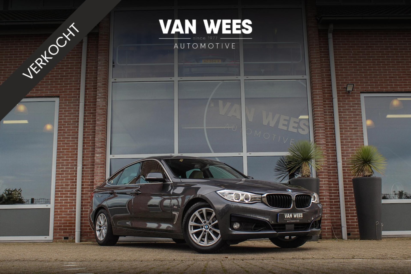 BMW 3-serie Gran Turismo - 320i High Executive Sport Line | NL auto | 2e eigenaar | Sportstuur | Cruise control adapt - AutoWereld.nl
