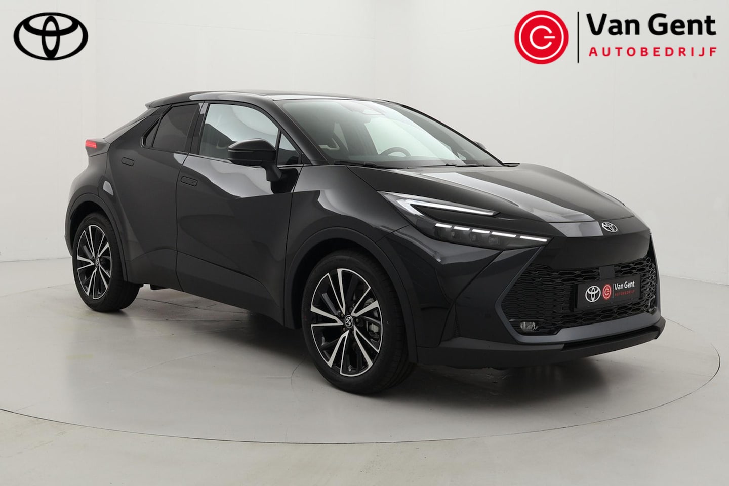 Toyota C-HR - 1.8 Hybrid 140 Executive | Dodehoek detectie | JBL | Apple Carplay / Android Auto | Stoelv - AutoWereld.nl