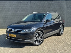 Volkswagen Tiguan - 1.4 TSI Comfortline, LED, Carplay, 19 Inch, Stoelverw. Adaptive