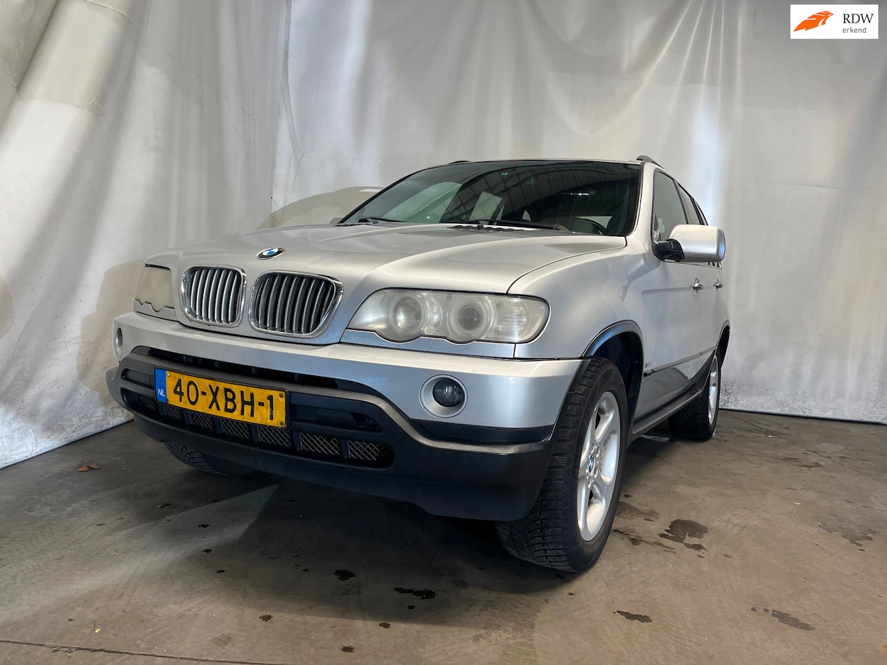 BMW X5 - 3.0i Executive - Rechter Zijschade - Thermostaat Defect - AutoWereld.nl