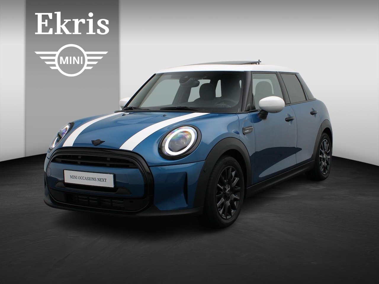 MINI Cooper - 5-deurs Camden Plus Edition + Adaptief onderstel + Panoramadak + Harman Kardon + 16'' - AutoWereld.nl