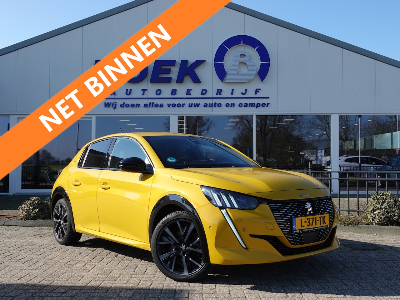 Peugeot 208 - 1.2 PureTech GT 100PK H-LEER | GR. NAVI | STOELVERW. | LED - AutoWereld.nl