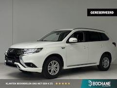 Mitsubishi Outlander - 2.4 PHEV Pure | Camera | Cruise control | Stoelverwarming | Trekhaak |