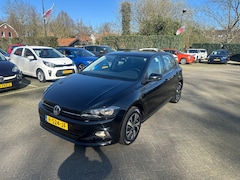 Volkswagen Polo - 1.0 TSI Highline Business R , navigatie , pdc