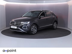 Volkswagen T-Roc - 1.5 TSI Style 150 PK DSG | Navigatie | Parkeer camera | Stoel- en stuurverwarming | Alarm