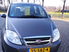 Landwind CV9 - 1.6 Comfort 6 pers