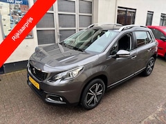 Peugeot 2008 - 1.2 PureTech 110pk Blue Lion Carplay Trekhaak