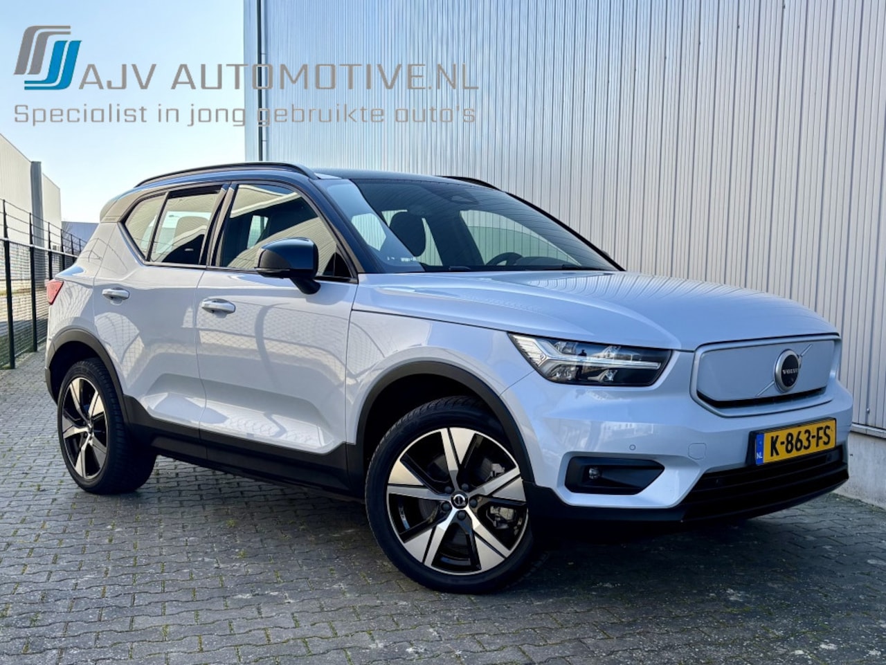 Volvo XC40 - Recharge P8 AWD R-DESIGN SOH 90.2% ACCURAPPORT - AutoWereld.nl