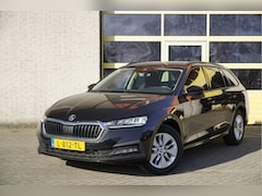 Skoda Octavia Combi - 1.0 TSI Business Edition BJ2021 Lmv 16" | Led V+A | Pdc | Navi | Dynamische knipperlichten