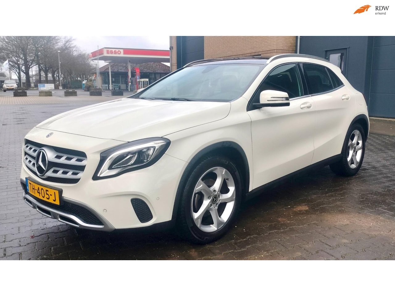 Mercedes-Benz GLA-Klasse - 180 Panorama Mooie Auto - AutoWereld.nl