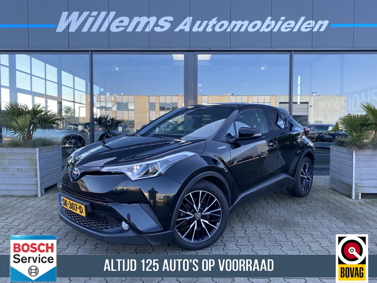 Toyota C-HR - 1.8 Hybrid Executive Camera, Stoelverwarming & App-Connect - AutoWereld.nl