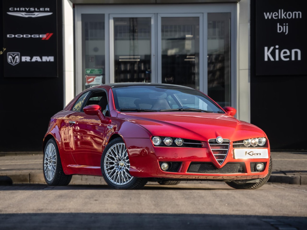 Alfa Romeo Brera - 1.7 T SkyWindow | Sportstoelen | Cruise control | Youngtimer | - AutoWereld.nl