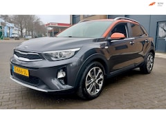 Kia Stonic - 1.0 T-GDi DynamicLine CarPlay Navi Camera