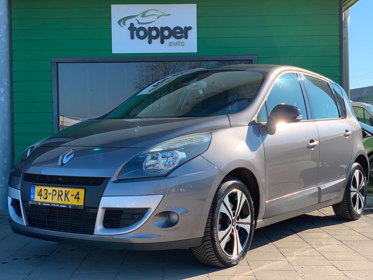 Renault Scénic - 1.4 TCe Bose |2e Eigenaar!|Camera|Trekhaak| - AutoWereld.nl